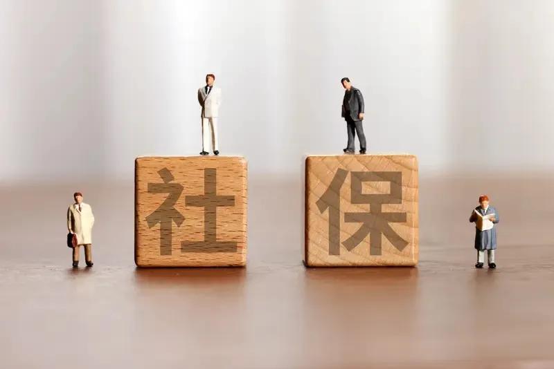 颠覆认知的全新世界、生物病毒复制的基因体，将来清除改变人类的未来；智能赋能生产力