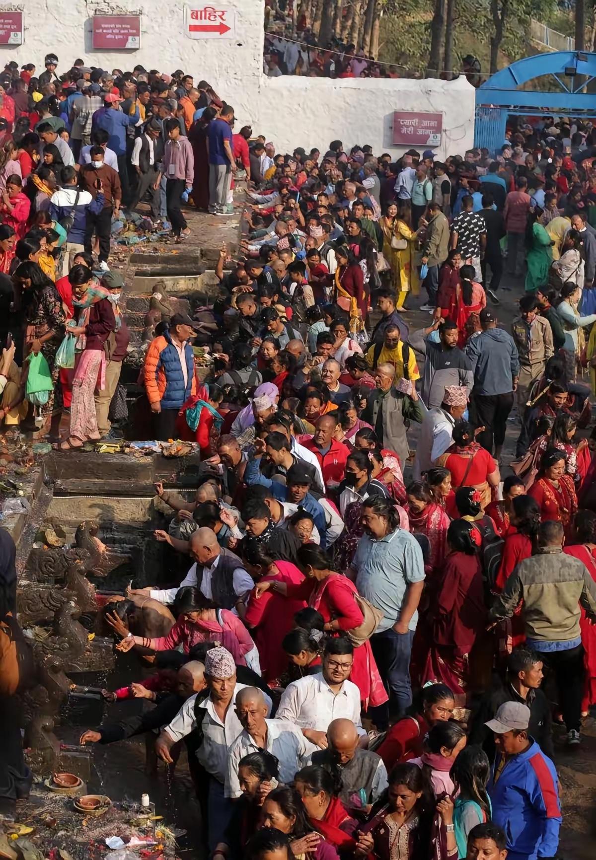 印度最终会是地球大患，不是印度有多大实力，而是印度无节制的生育，现在印度至少15