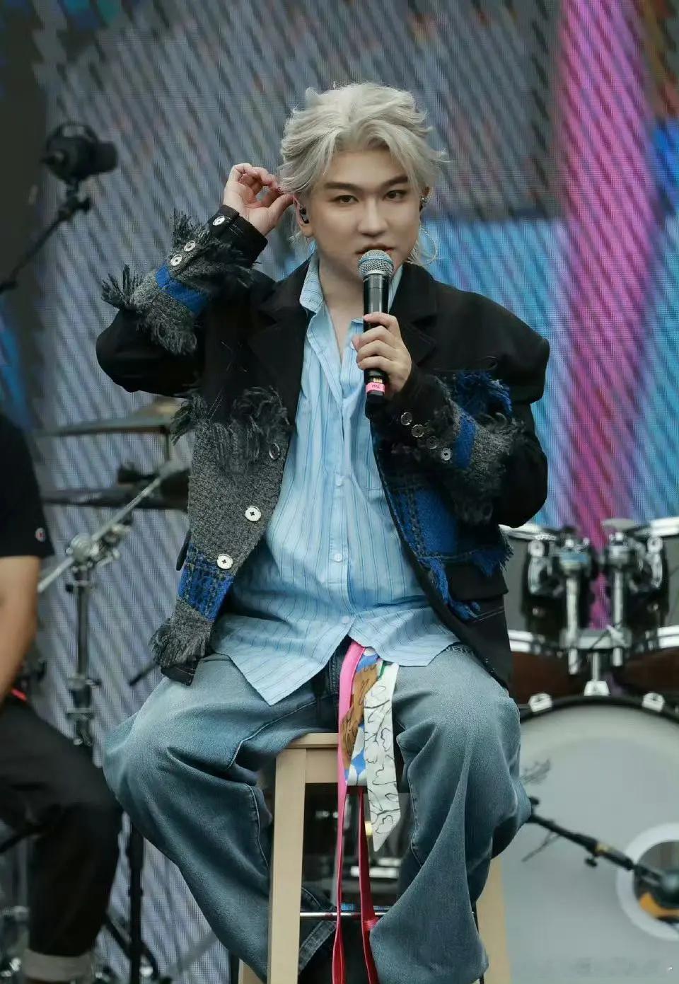 张大大音乐节?不是…门槛这么低吗？ ​​​