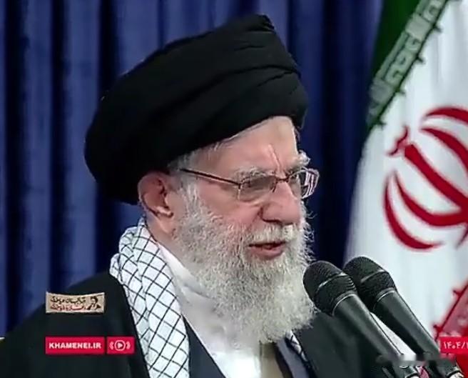 最新最高指示
“美国总统说他们的军队是世界上最强大的。但即使是世界上最强大的军队