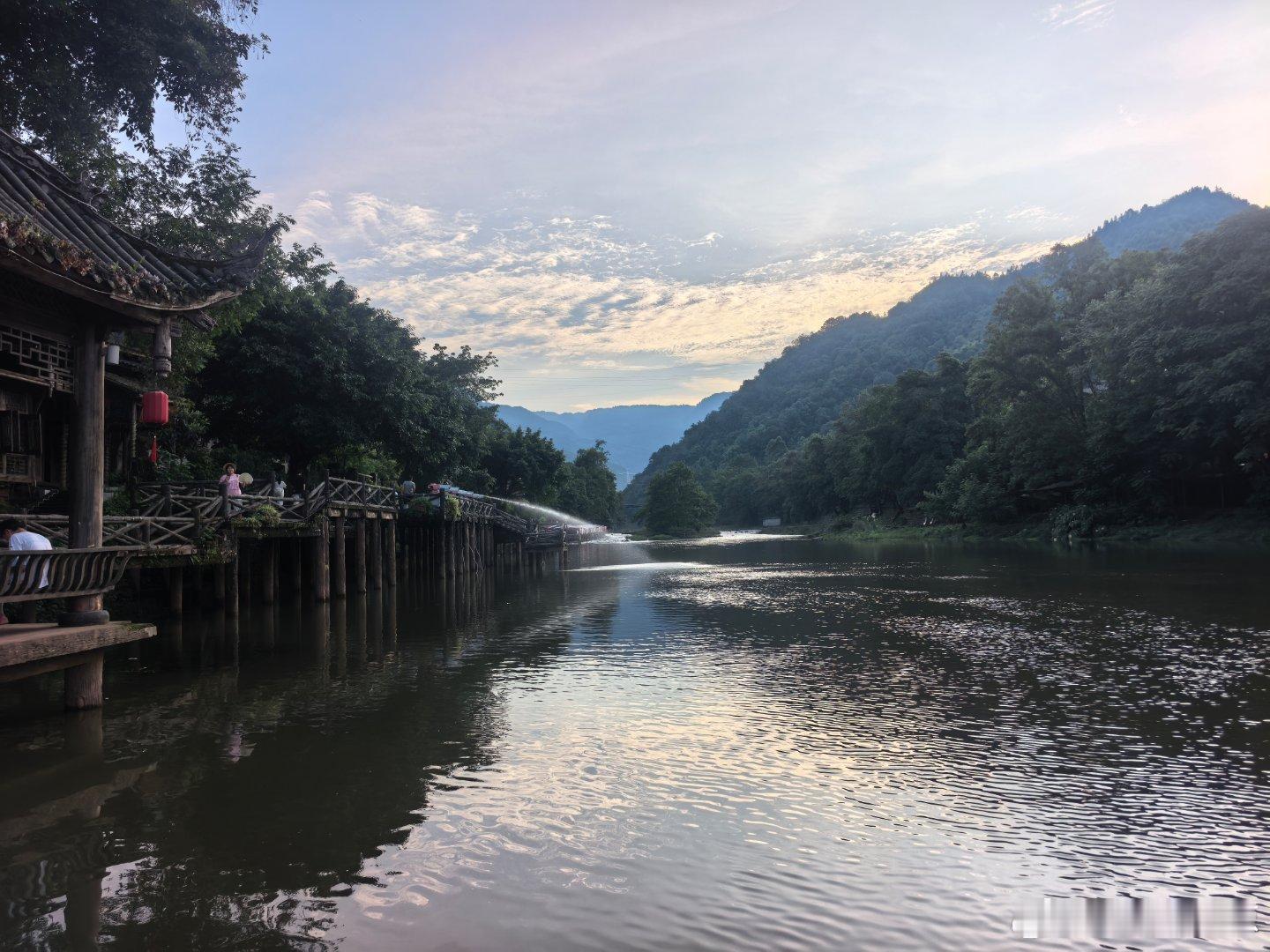 山水洪雅，如画柳江。 眉山·柳江古镇旅游景区