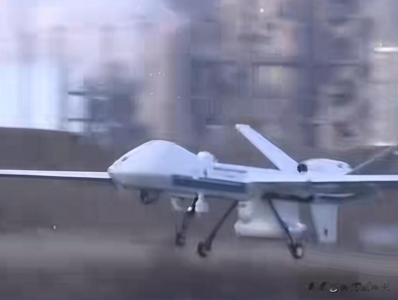 今日消息
当地时间11月26日下午，日本海上保安厅一架美制“海上卫士”无人机在北