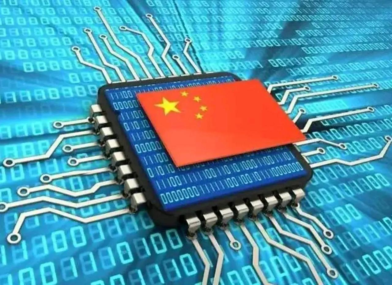 中国芯又有大突破！近日，北大孙仲研究员团队联合集成电路学院团队，成功研制基于阻变