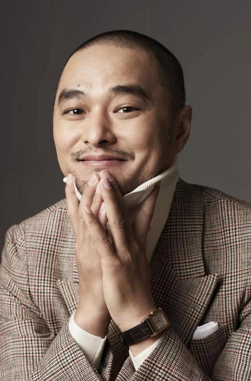 “身价上亿”的北京协和医学博士冯唐，语出惊人：“如果不想得癌，少得癌，特别是女生