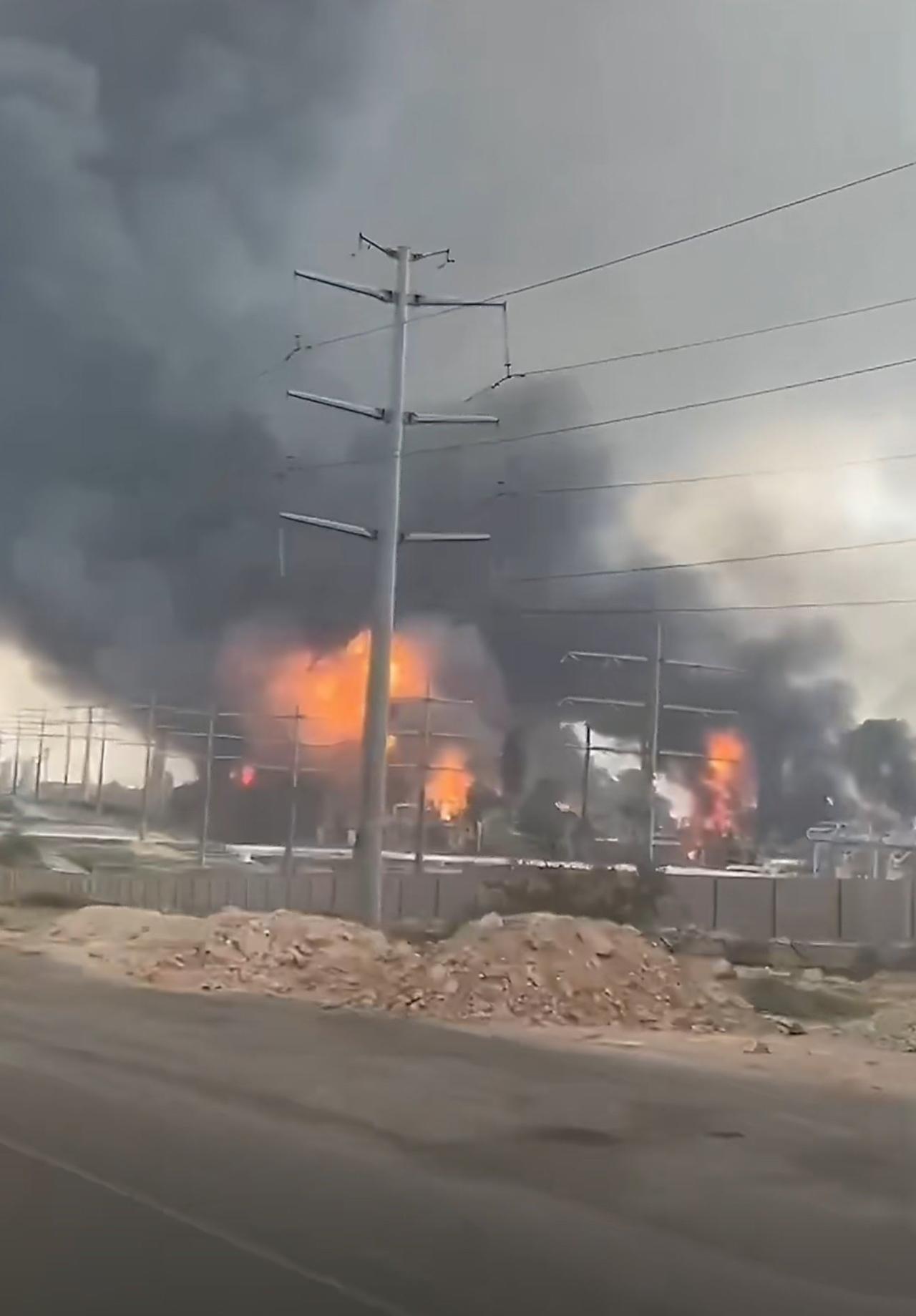 以色列真的是疯了，轰炸了伊朗南帕尔斯天然气炼化厂，这里处理了伊朗40%的天然气，