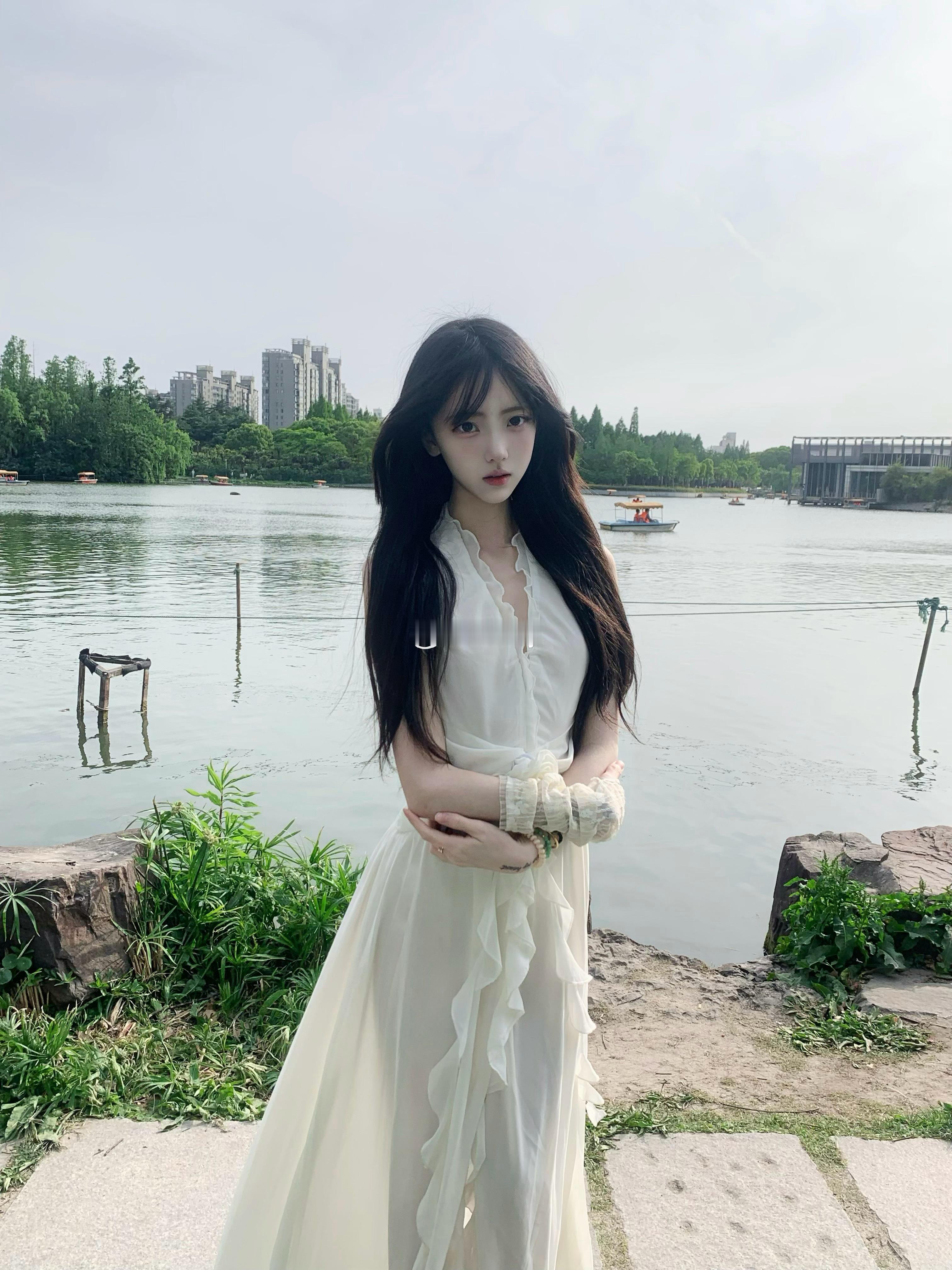 🕊 ​​​