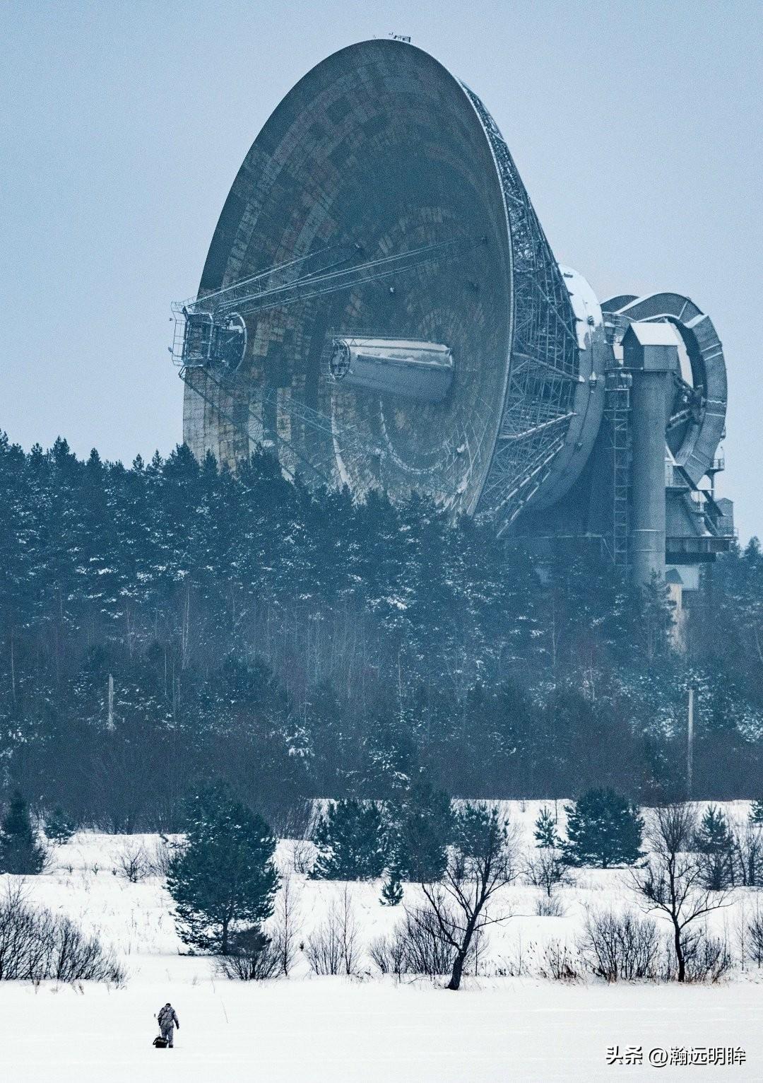 这项工程的规模令人震惊！🤯

这是苏联的巨型望远镜，名为卡利亚津 RT - 6