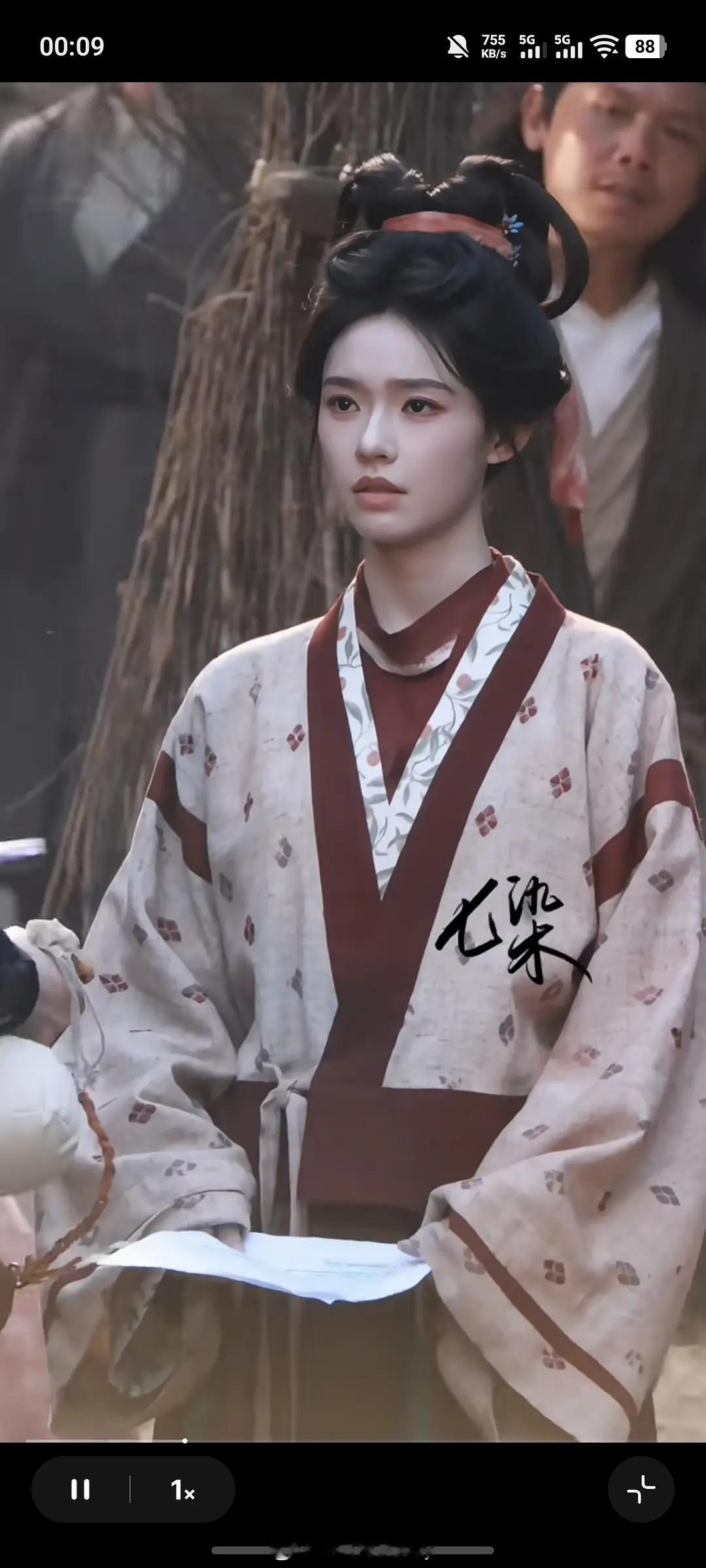 林允归鸾的造型都好美的 