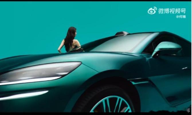 腾势Z9GT首登时尚顶刊 【腾势Z9GT｜当顶流GT登上《时尚芭莎》，美成了行走