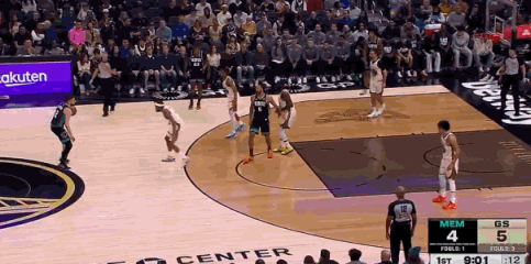 杰罗姆抛投！！ 