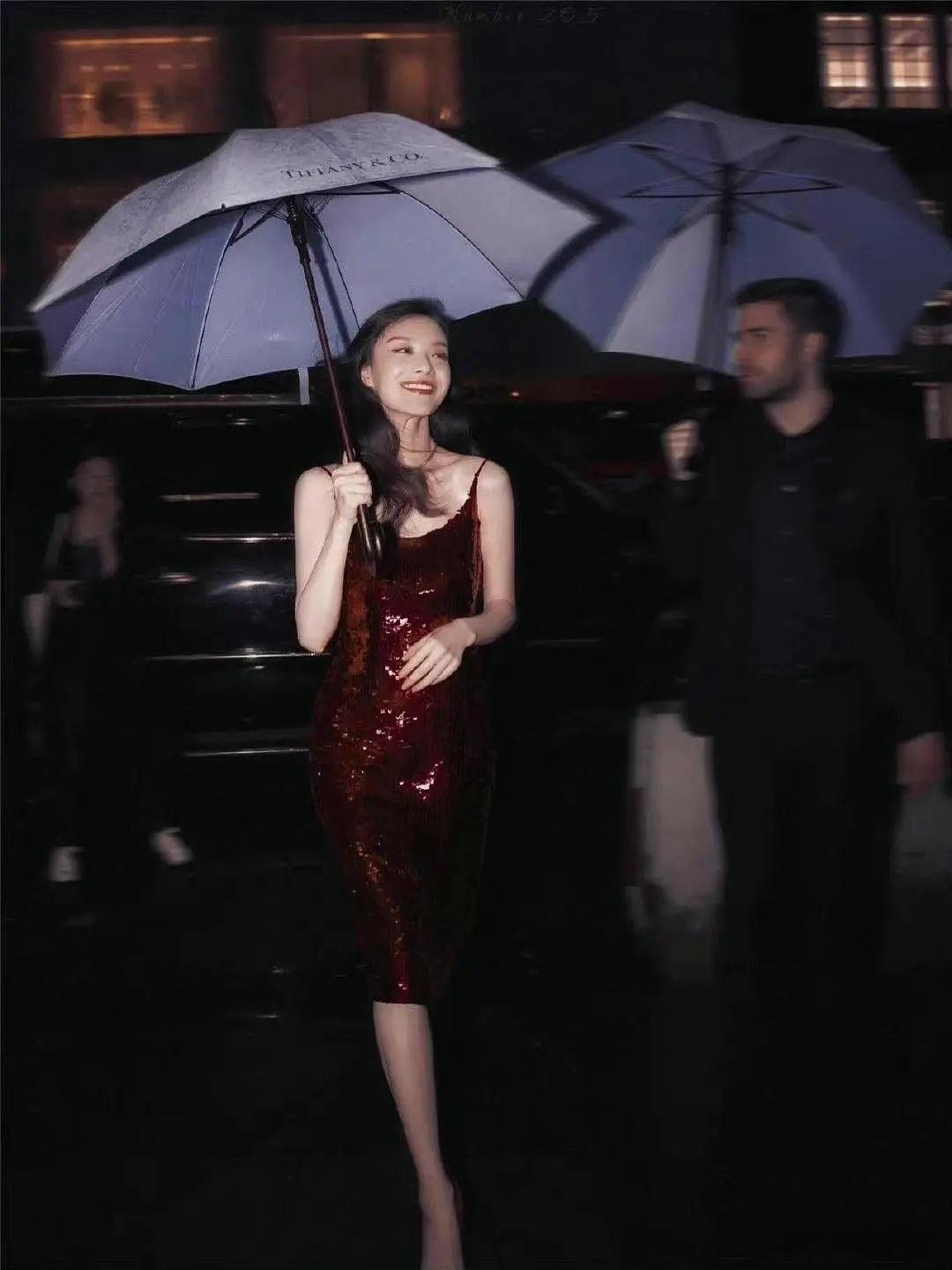 金晨这几张图保真吗 
