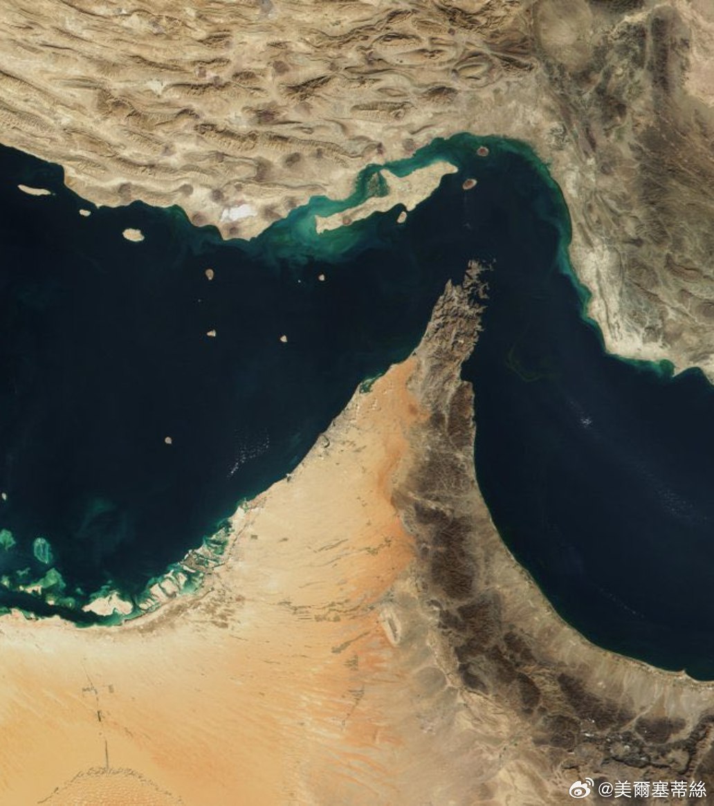 根據最新報導（截至2026年3月2-3日），霍爾木茲海峽（Strait of H