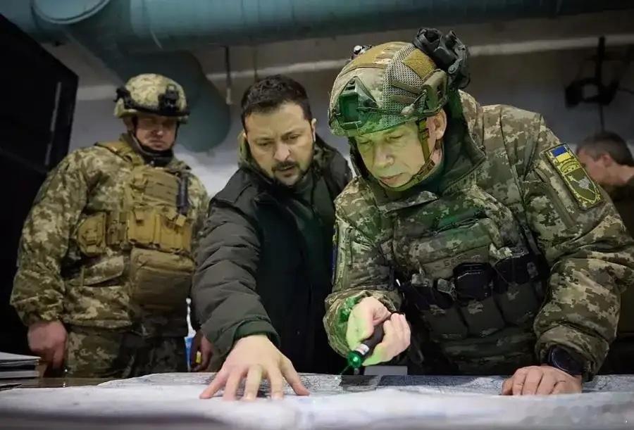 乌军指挥部承认，乌军无力遏制红军城以北俄军的进一步推进，也无法稳定战线。最明显的