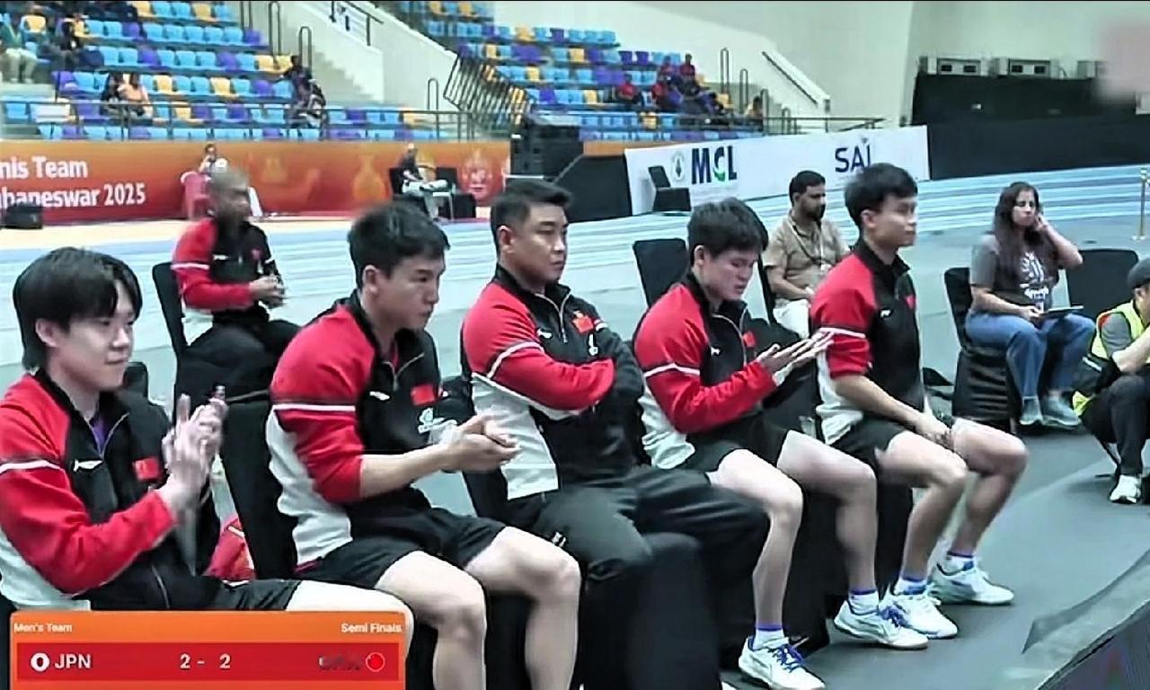 谁才是中国男团逆转日本的最大功臣？答案出人意料！

五局打下来，手心全是汗。谁也