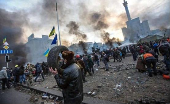 68枚导弹430架无人机凌晨突袭!中东截胡防空装备，乌克兰只剩绝路
 
2026