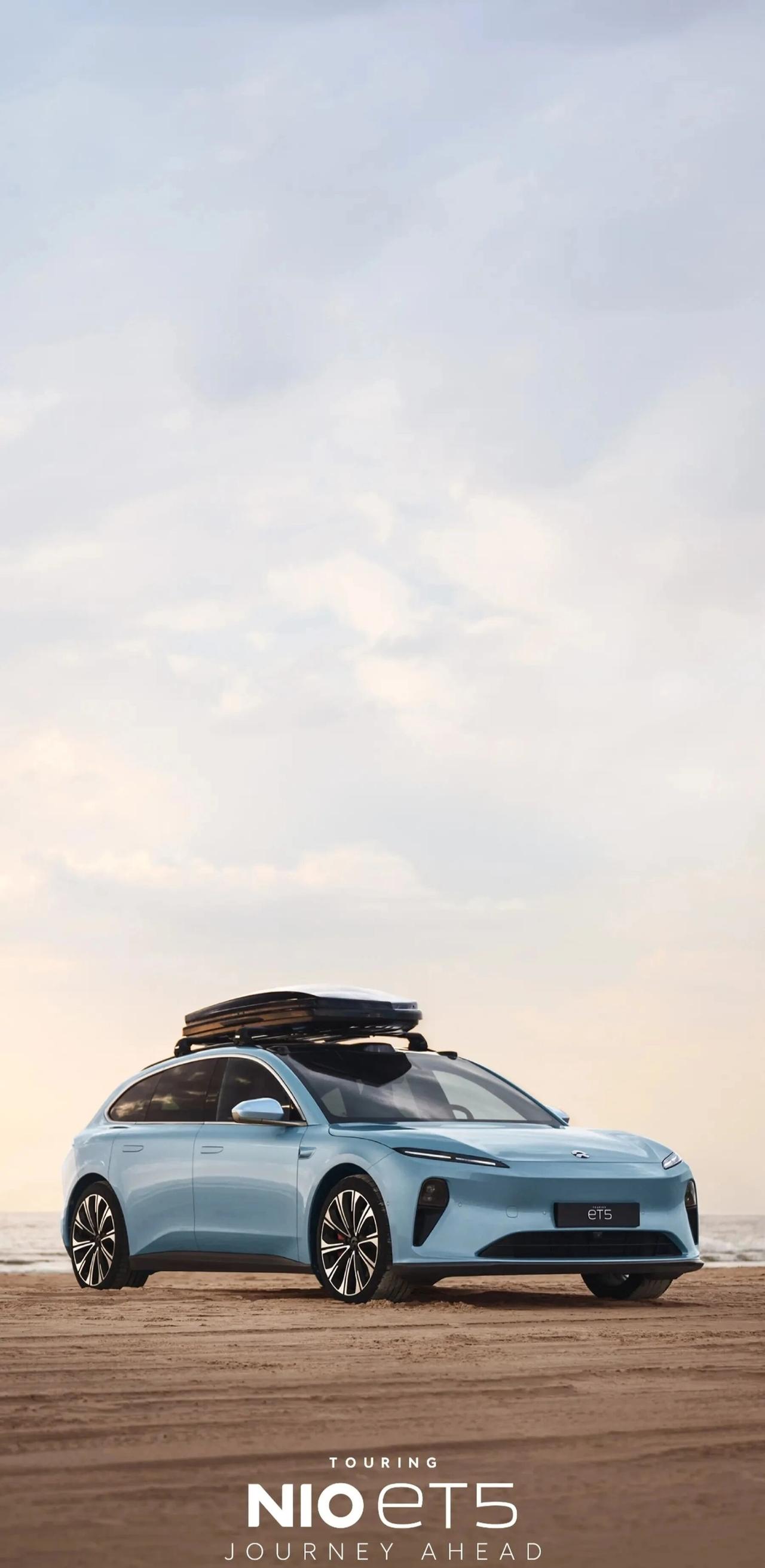 设计美学与换电革命：ET5T的极致诱惑蔚来ET5T凭借优雅旅行车造型与全系标配激