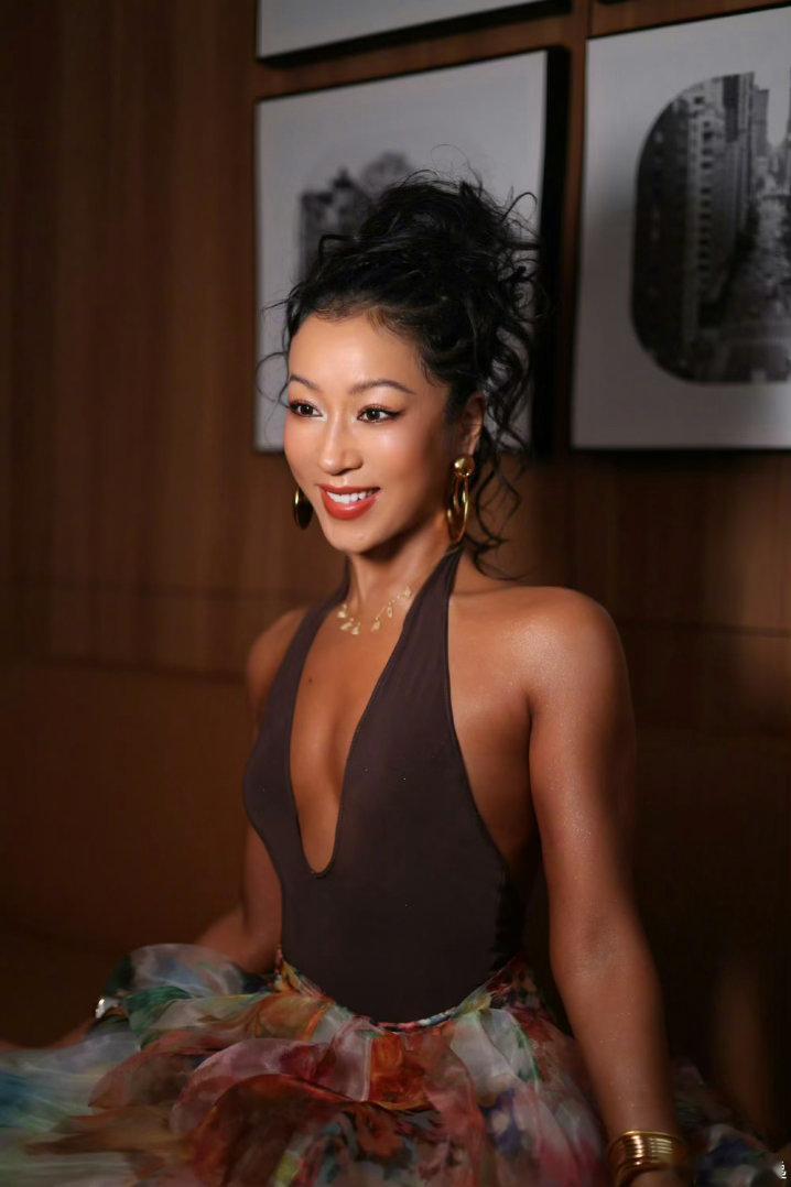 吉克隽逸看自己的来时路哭崩了 谁能不为这份真诚动容？吉克隽逸被《送流水》深深触动