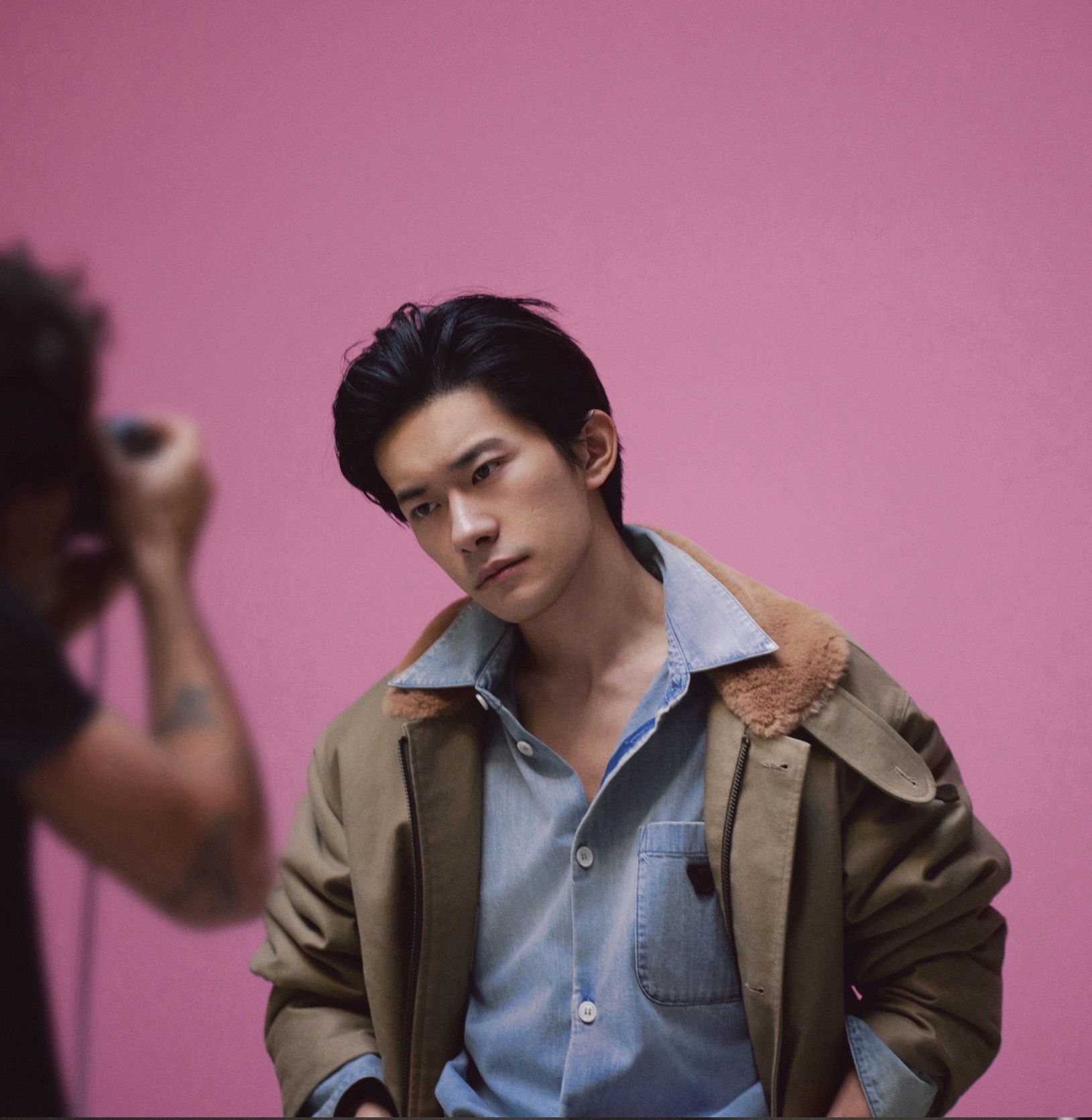 额头全露