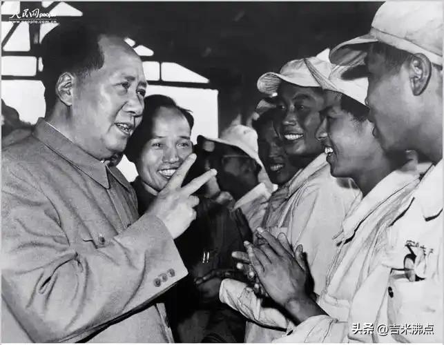 法律移植水土不服，家庭伦理撕裂加剧，中国人的“家”还能守住吗？
最近家里亲戚因为