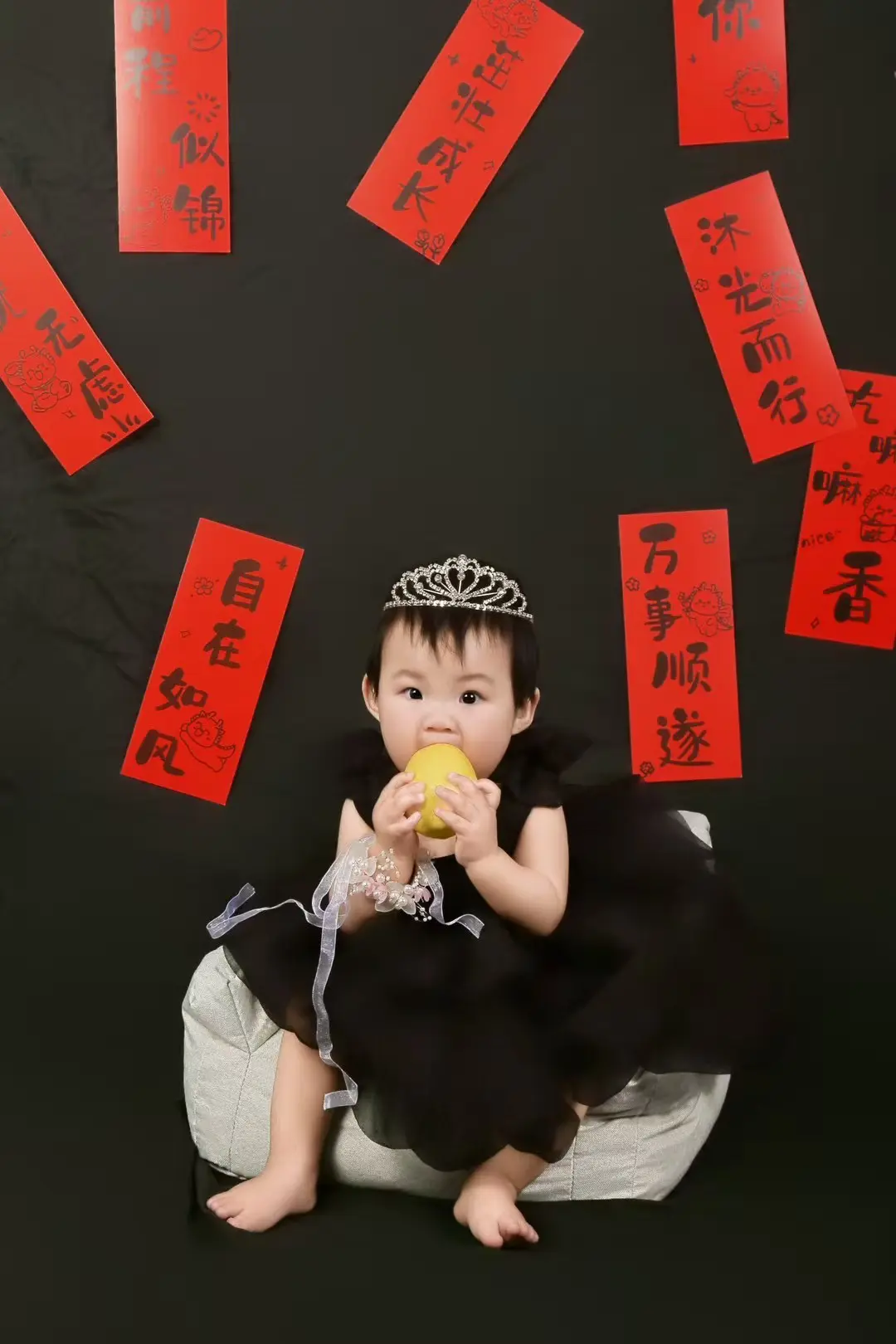 健康成长。 爱你没有理由没有条件也没有拒绝。