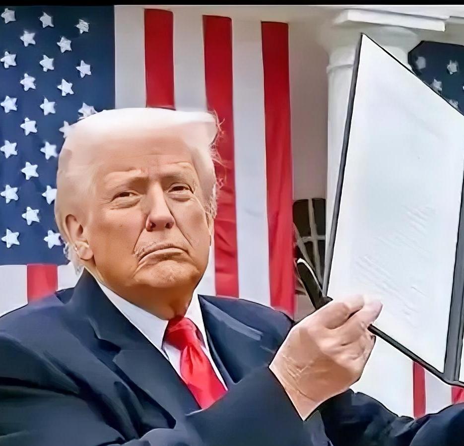 特朗普最近又在社交平台上放厥词，说自己签个文件就能让美国多赚上百亿美金，还天天抱