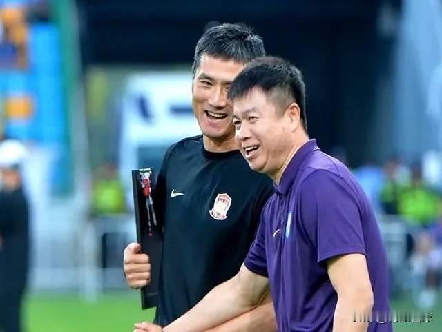 于根伟比邵佳一更适合带国足
1，于根伟擅长田忌赛马，懂得抓事物的主要矛盾。18强