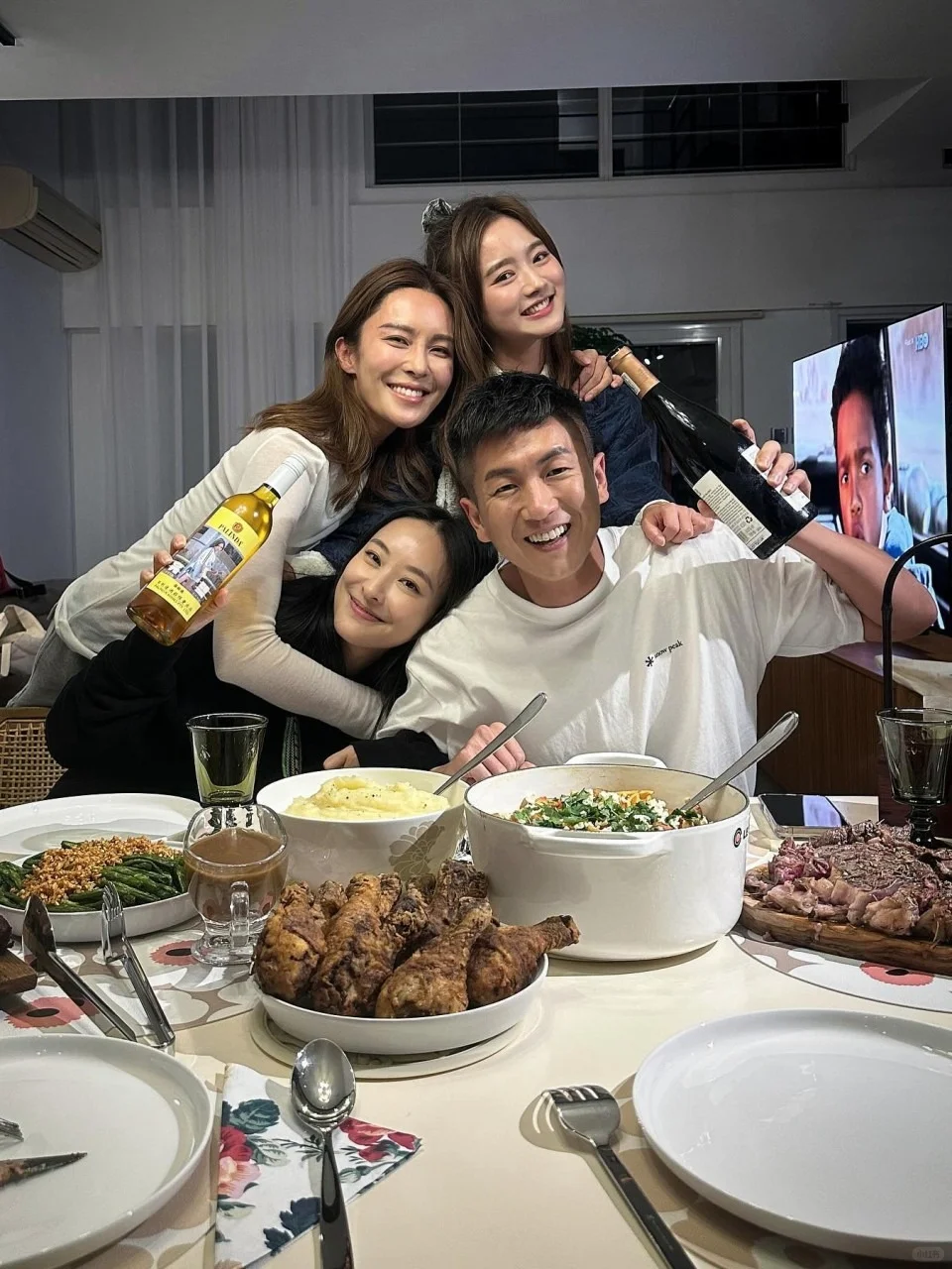 马贯东在张曦雯豪宅贺38岁生日！三位花旦陪