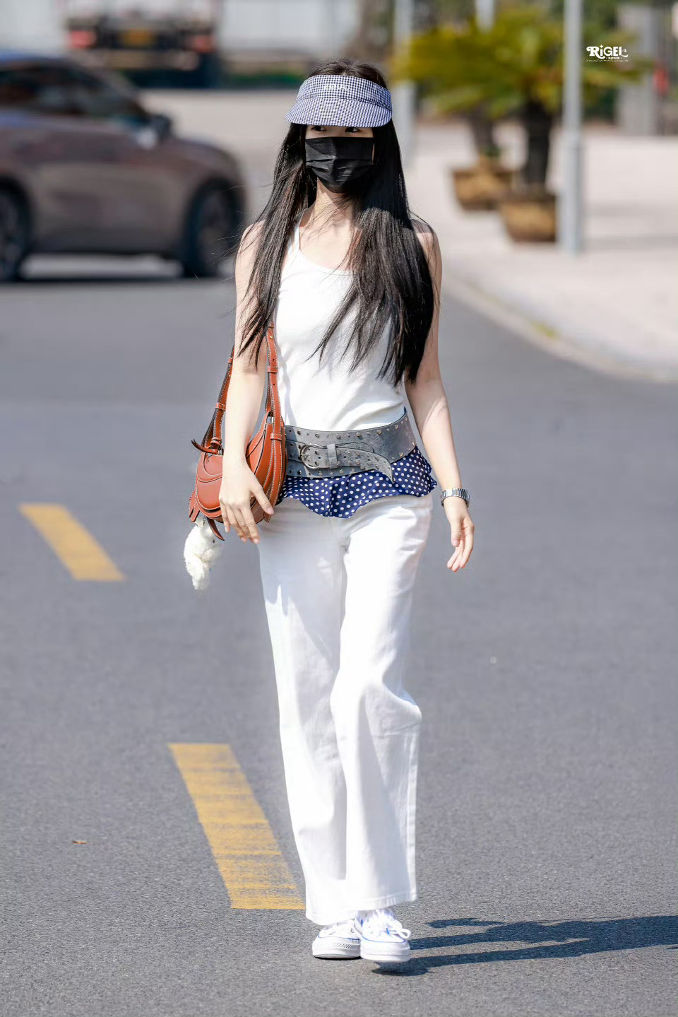 好喜欢虞书欣今天上班这一身啊，漂亮欧尼🥰 