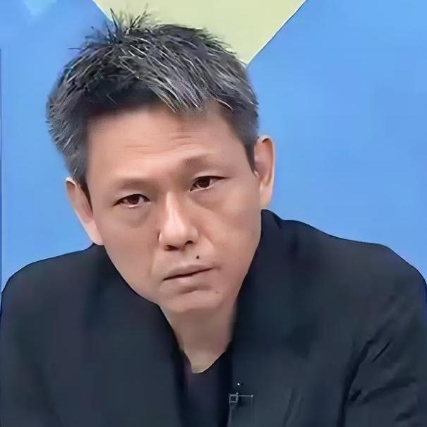 别激动！台湾所谓“名嘴”谢寒冰这番言论或许就是一时情急的情绪之言而已

近日，谢