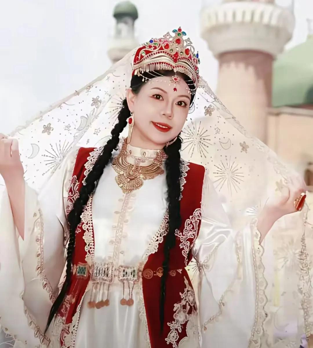 姐姐们姗姗来了啊，现在下午2点了，姗姗想说说，有人要约会善良见面谈谈问题啊。哎呦
