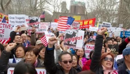 为什么海外华人不团结？说白了，有些人在白人跟前受了气，就得为难同胞撒气才行。
