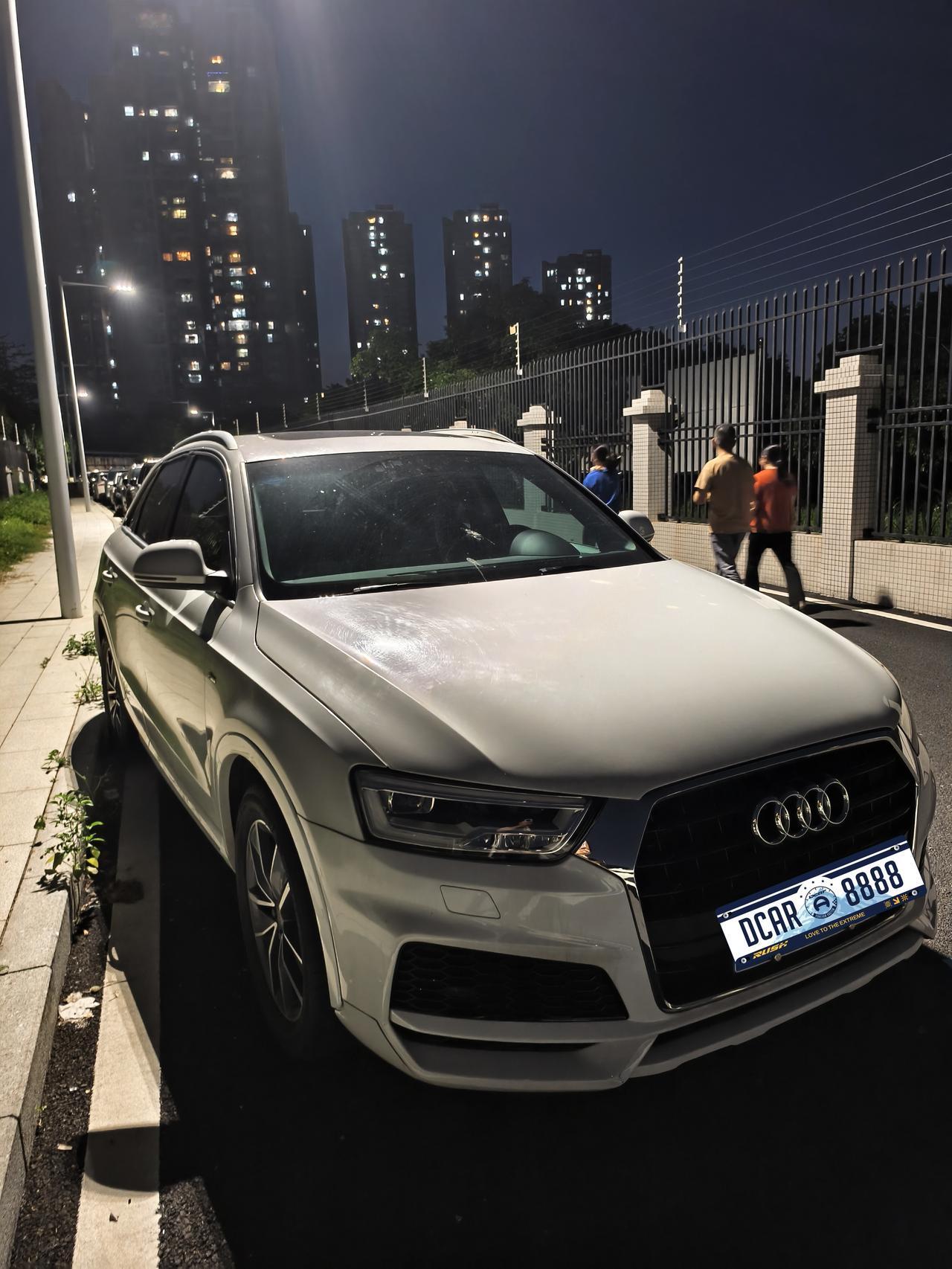 12万开走奥迪SUV？二手Q3，精致穷还是真享受？
兄弟们，今天聊一台专门给“既