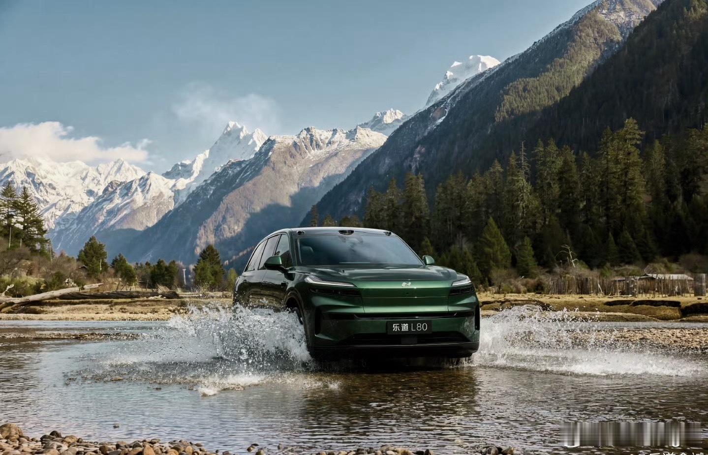 L80应该是今年大五座车型的王炸产品之一。别的不说，这个1200-2600L的后