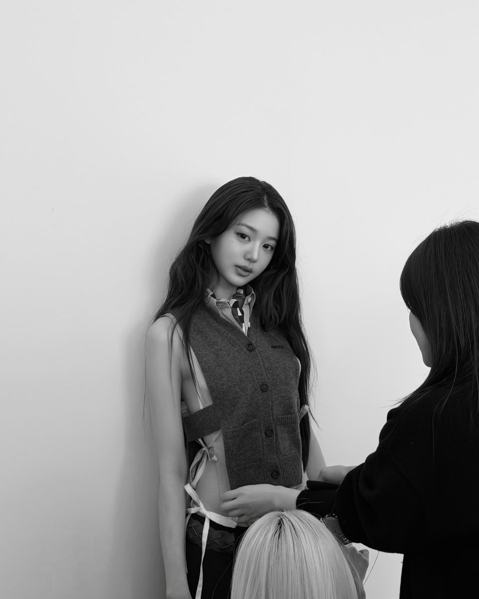 好纤细感觉一只手就能抱住