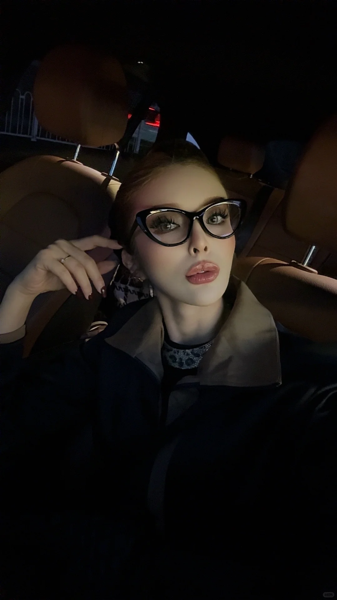 可以修饰脸型的眼镜！