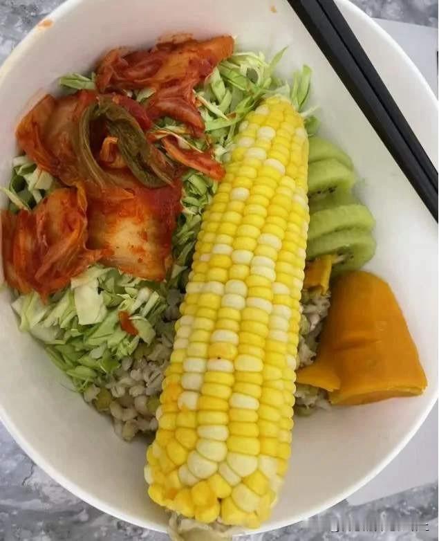 感觉不吃肉的朋友除了信仰原因，还有一部分是不爱吃肉。这个不爱吃肉，有可能不是你真