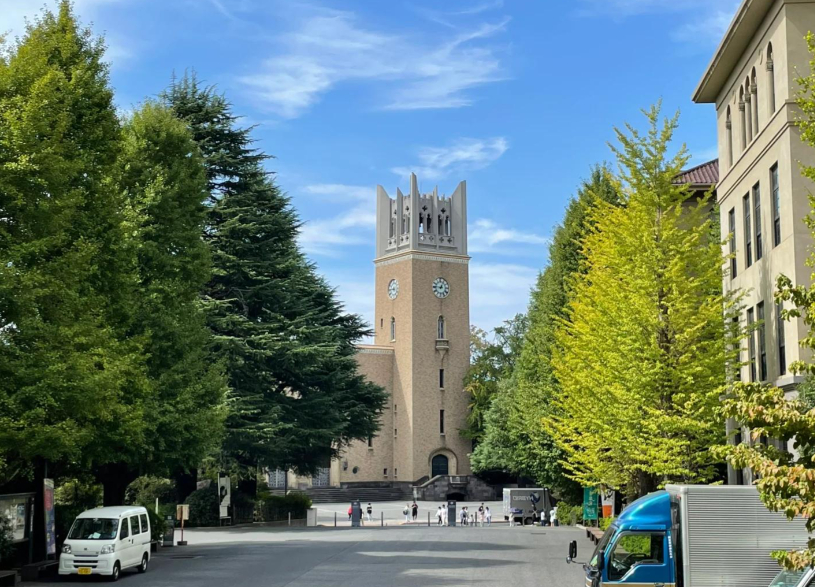 【#日本早稻田大学考虑上涨留学生学费#】当地时间12月3日，总台记者获悉，日本早