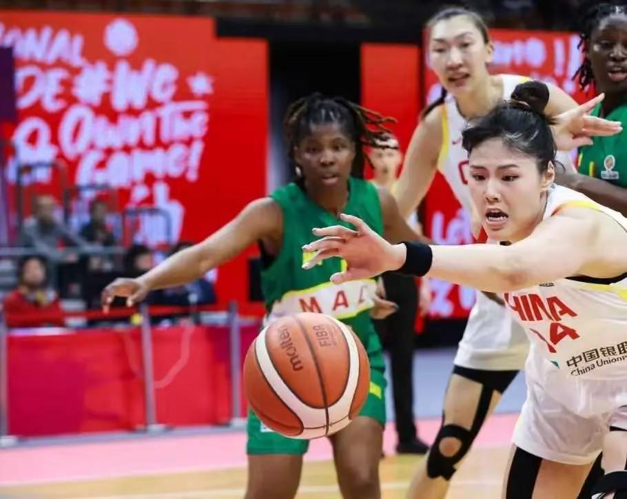 中国女篮和女足今天都有硬仗，央视准时直播。3月14日，中国女篮和女足都迎来了关键