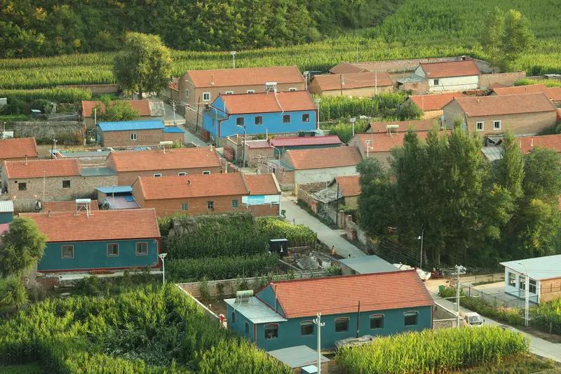 看到乡村爱情18部的消息，真的很震惊的，一部电视剧拍了十八部，咋能有那么多的素材