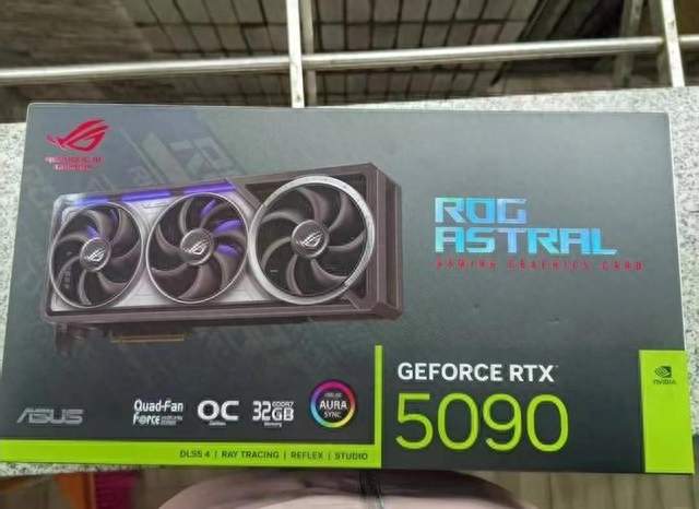 RTX5090官方商城下架：一张卡5.4万，货去哪了