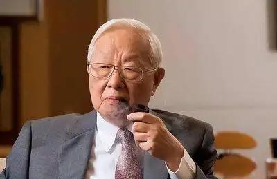 台积电创始人张忠谋毫不客气地表示：中国14亿人口，从来就不缺人才，全送到美国了，