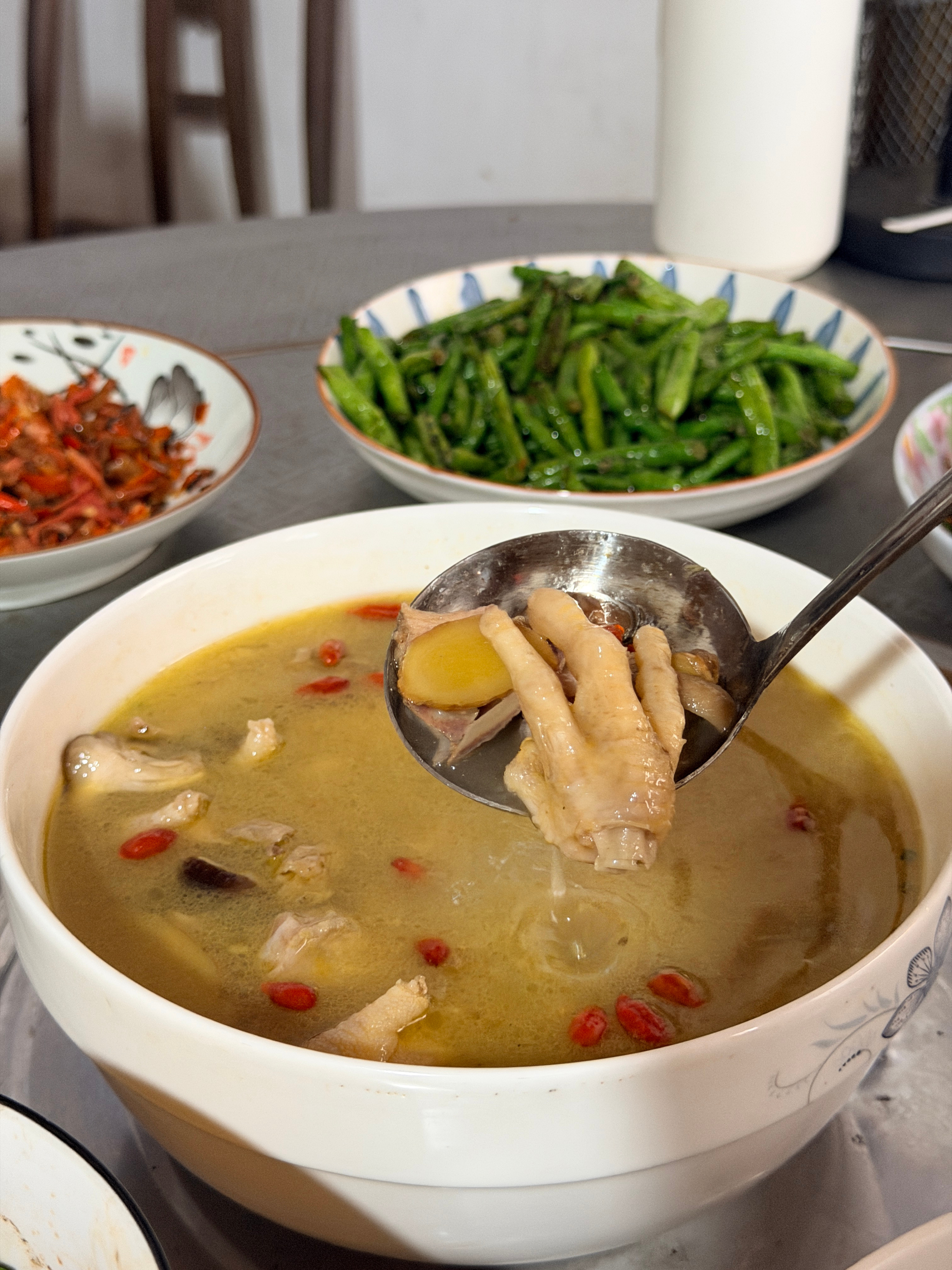 长沙正式进入三伏天入伏了，今天你吃鸡了吗？入伏吃鸡 长沙