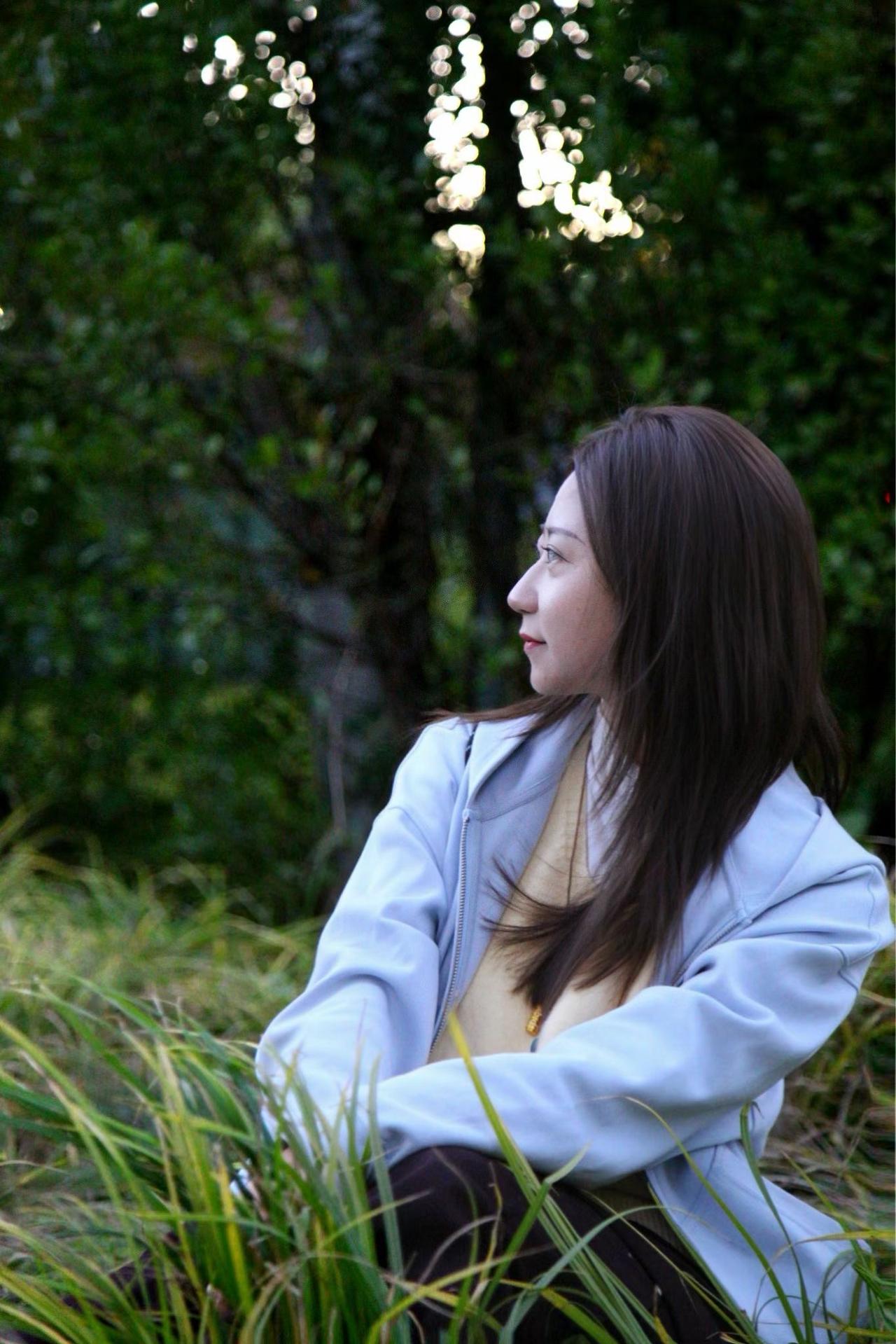 许绍雄的“隐藏身份”太震撼！演了一辈子市井佬，竟是慈禧干曾孙、鲁迅侄孙

刷到许