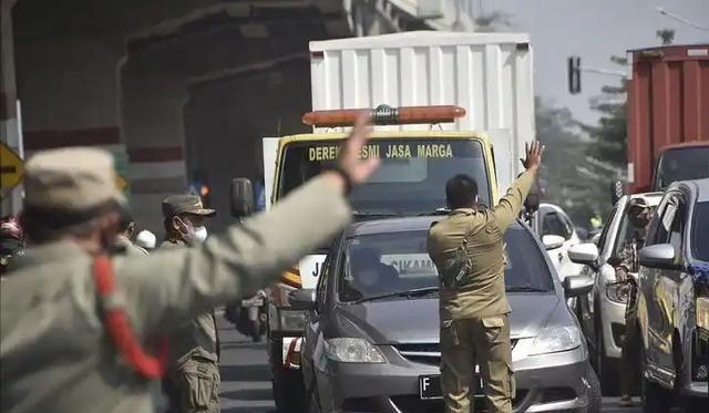 印度扣了两台造汽车零件的机床，本想向中国展示“我也有长臂管辖的权力”，没想到这一