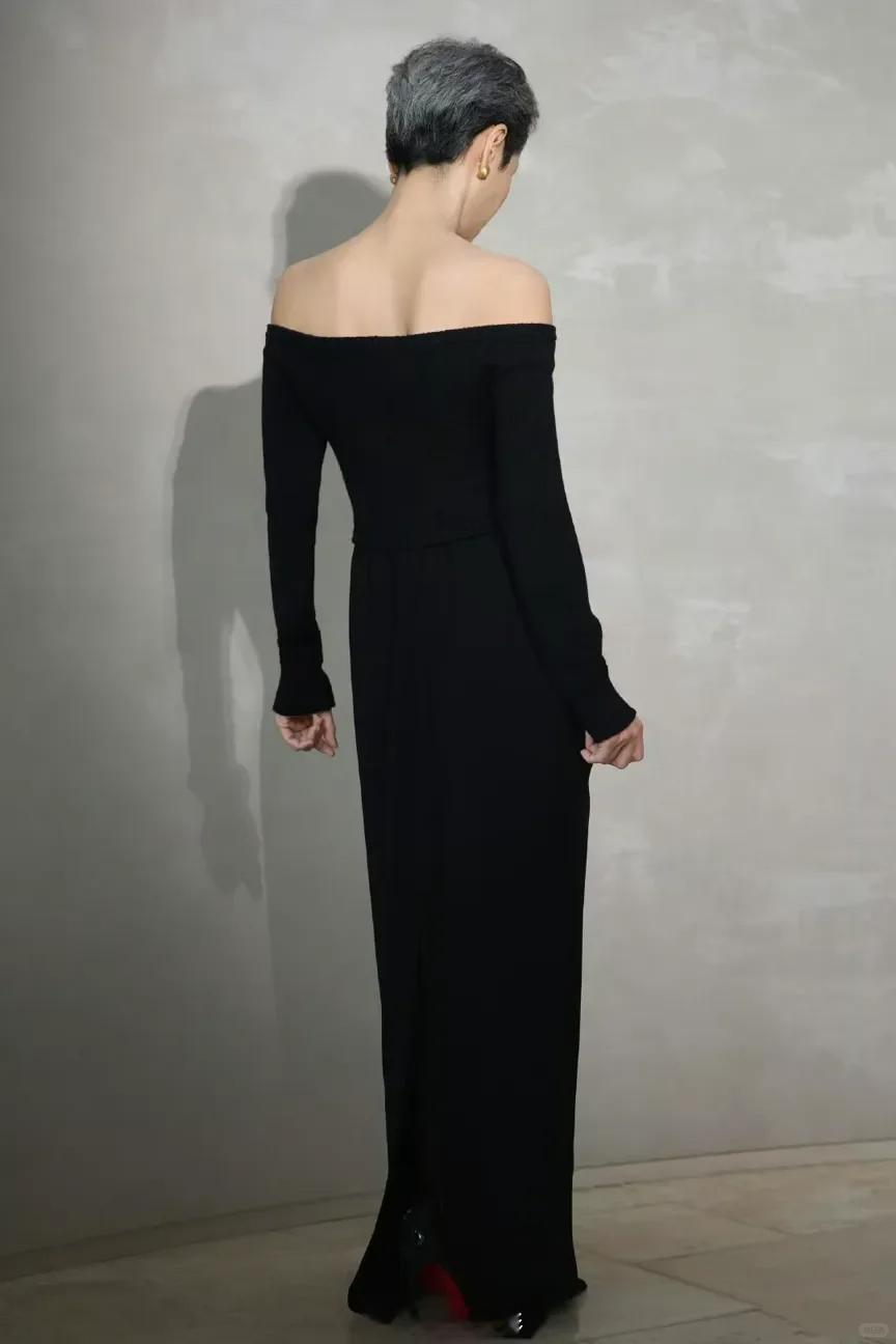 叶童，简简单单一个露肩装，用背影就足够大杀四方。第六届海南岛国际电影节，亮相闭幕