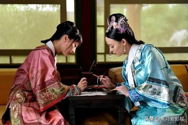 原来安陵容和甄嬛，早就因为一匹布彻底决裂了！
 
一直以为安陵容是投靠皇后才和甄