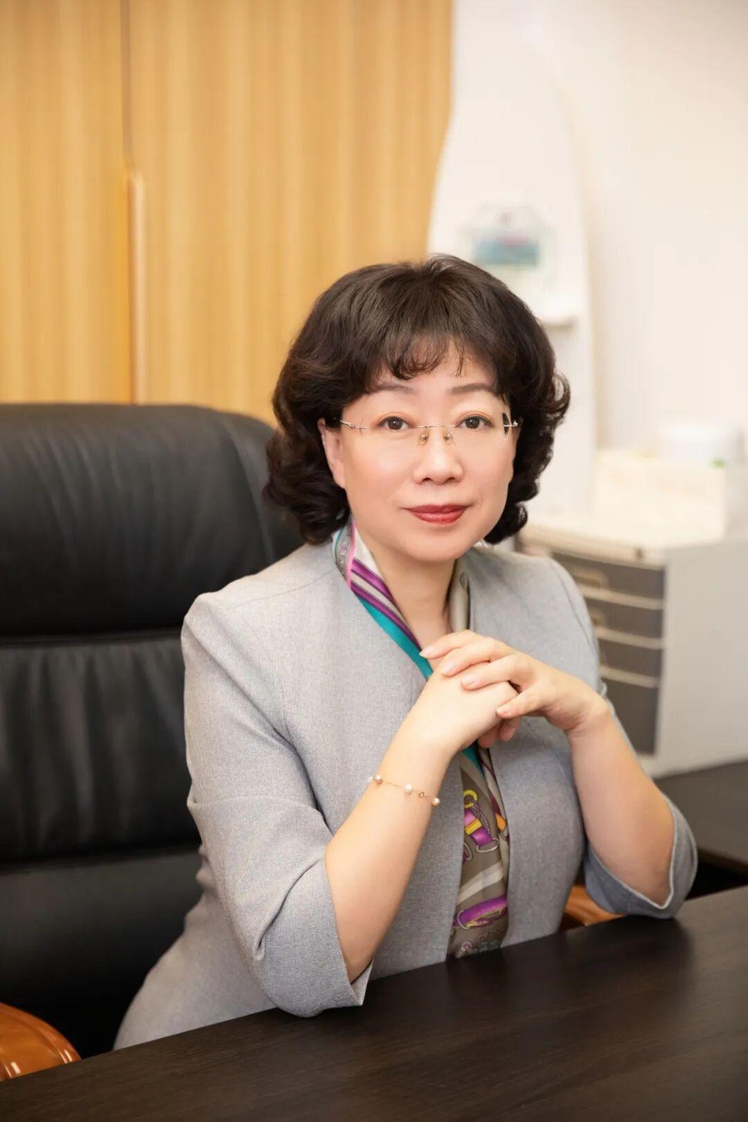 青岛市学科带头人
青岛市优秀教师
青岛市教学能手
青岛市课程改革先进个人
青岛市