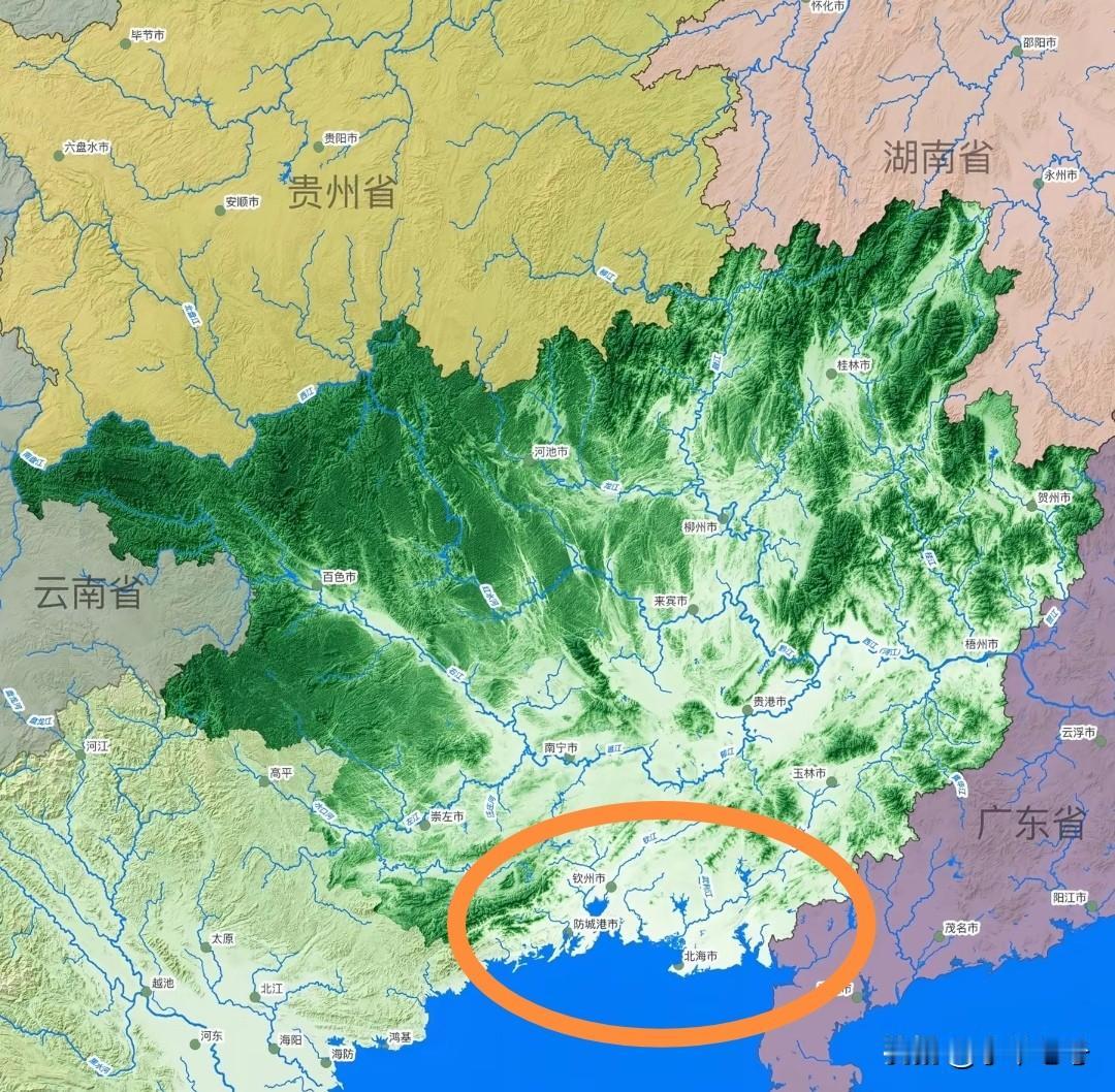 广西的这片区域应该是块风水宝地吧
假如当场大力发展这片区域，经济会不会更上一个台