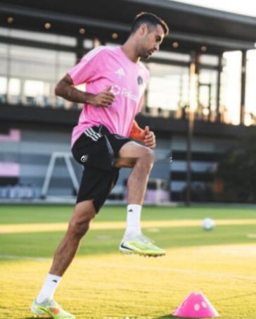 北京时间11月24日，迈阿密国际将迎来美职联1/4决赛对阵辛辛那提的比赛，这也很