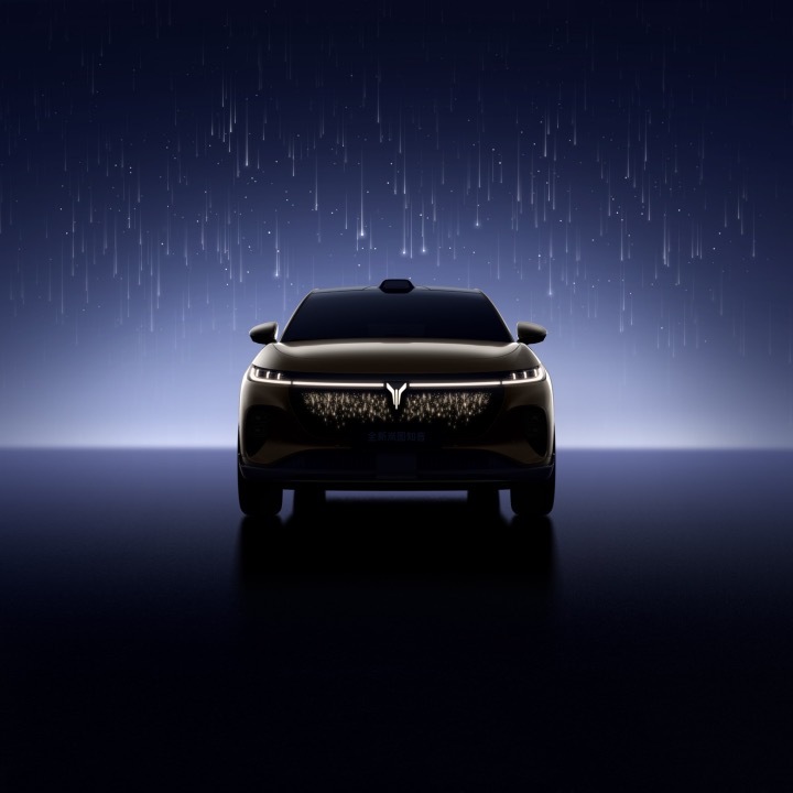 华系家用纯电SUV25万级王炸登场，深度联手华为13个月倾力打造，首发搭载华为最